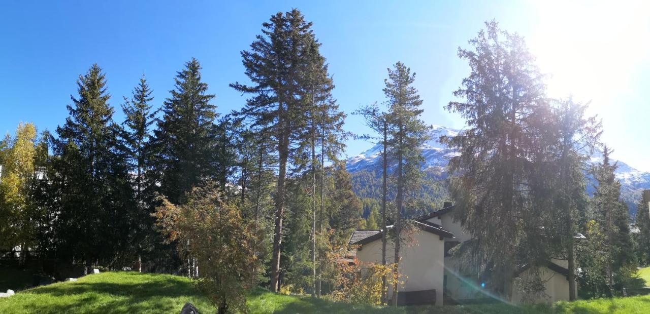 Sankt Moritz Dorf Charme Apartment ภายนอก รูปภาพ